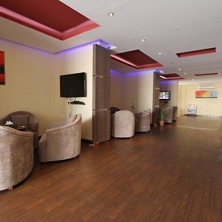 Raoum Inn Аръар Экстерьер фото
