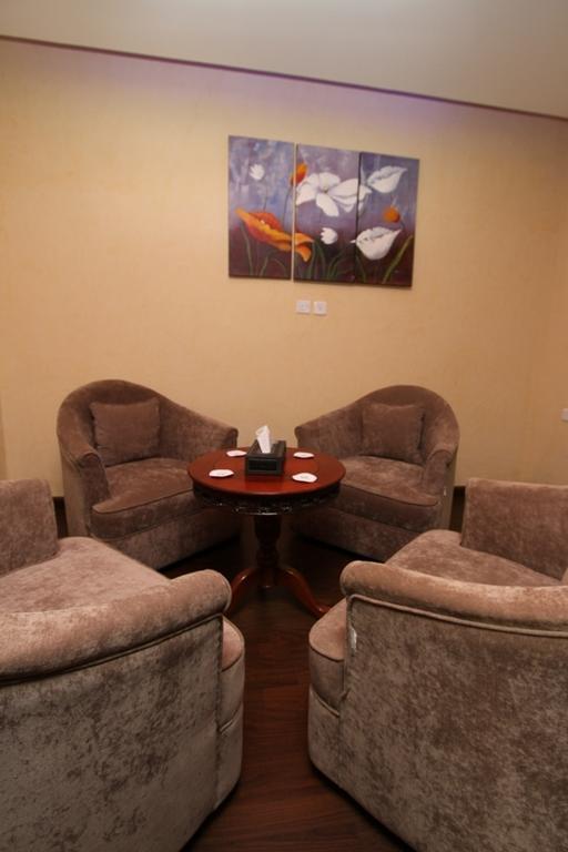 Raoum Inn Аръар Экстерьер фото